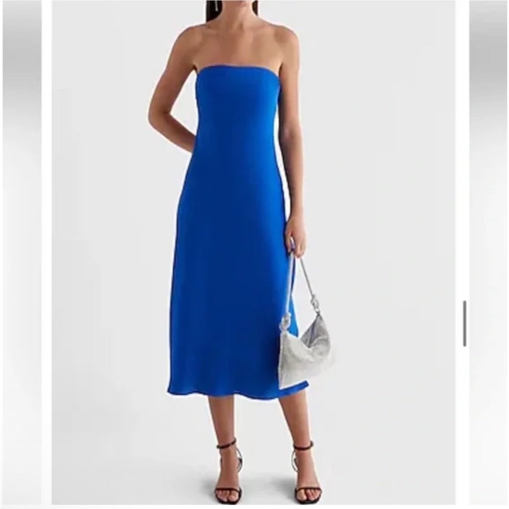 Elegant Blue Strapless Dress